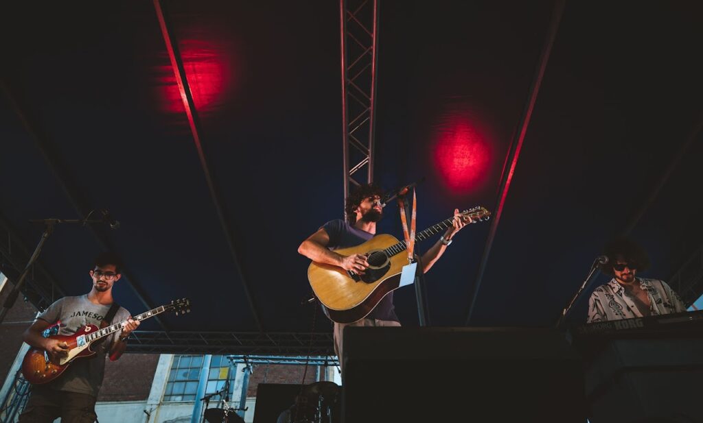 Confesercenti Genova, musica: Sabato 15 luglio in piazza dei Garibaldi il doppio concerto di Rodolfo Bignardi e dei Quarantagradi