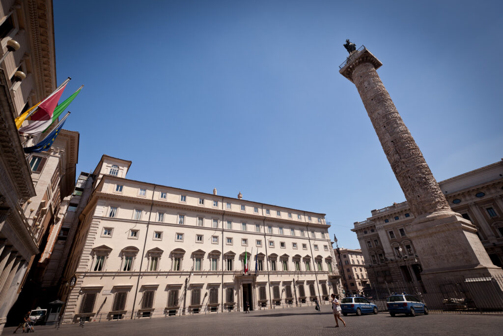 Patto anti-inflazione, il 28 settembre la firma a palazzo Chigi